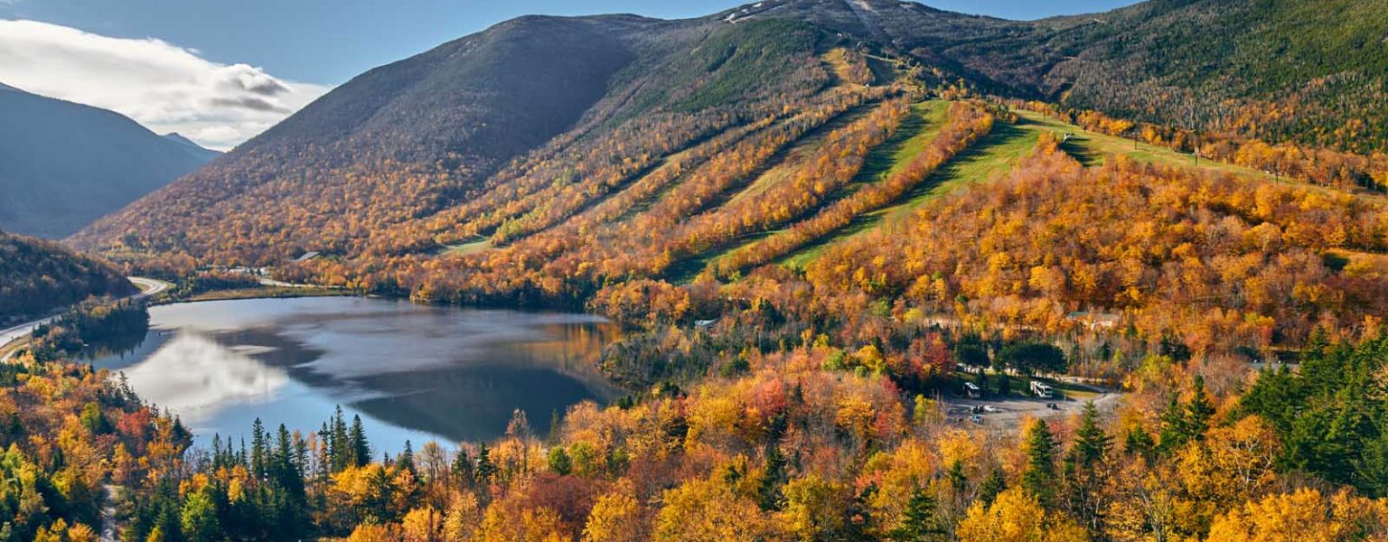 15 Best Places to Visit in October USA (2024)