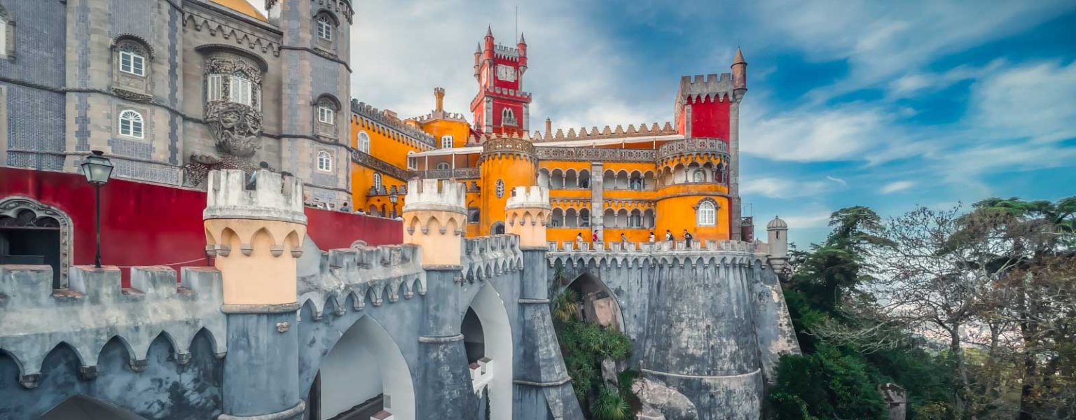 Ultimate Guide to Planning Your Sintra Day Trip from Lisbon: Tips & Itinerary